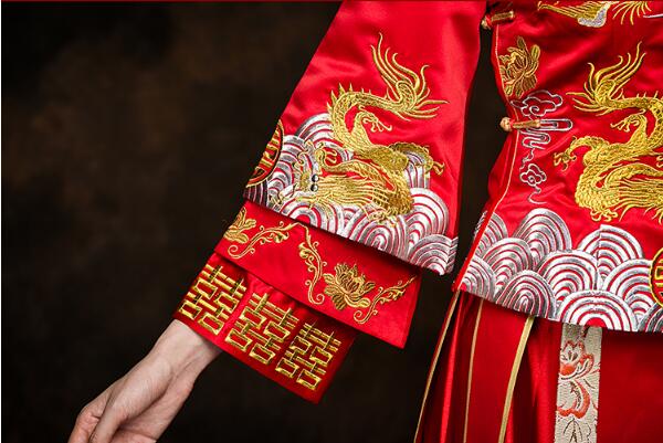 匠心啟航閱讀繡花喜字新娘禮服中式婚禮禮服