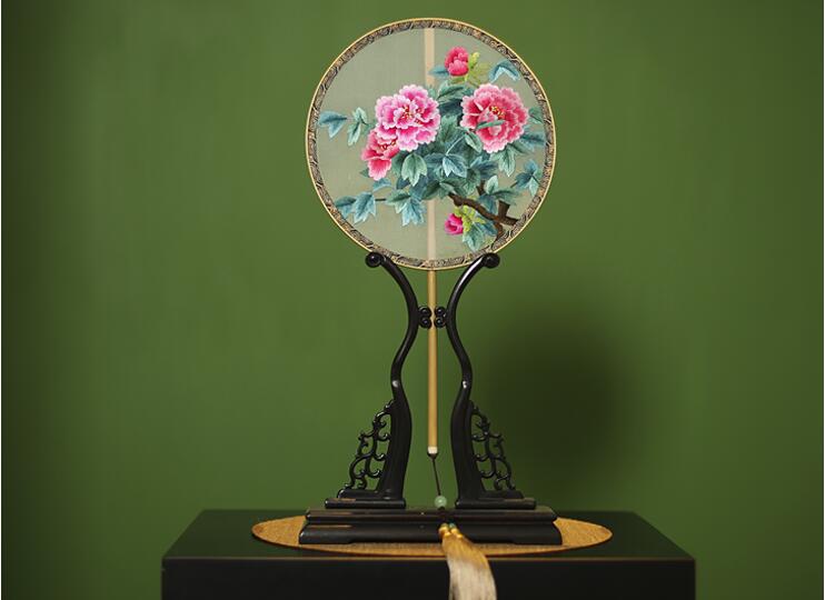 匠心啟航閱讀刺繡真絲團(tuán)扇