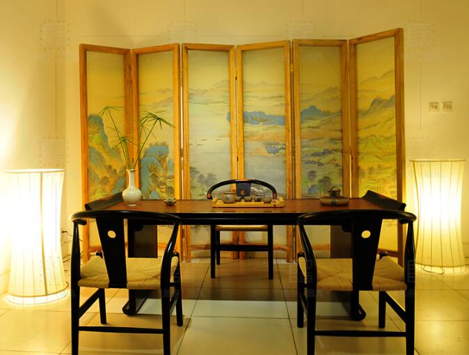 新中式山水花鳥絹布折疊屏風