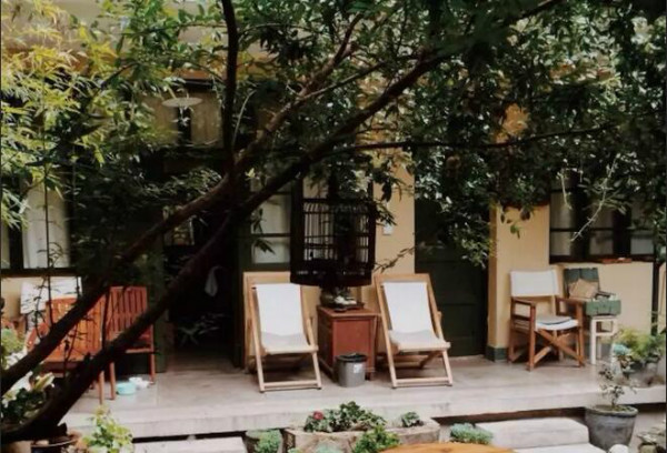 蒼山腳下的民宿，古城內(nèi)貓三家清靜四合小院民