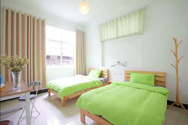 蒼山腳下的民宿，古城內貓三家清靜四合小院民