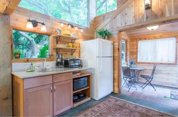 美國(guó)夏威夷民宿，可愛(ài)的花園姜餅屋