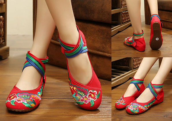 匠心啟航閱讀繡花鞋 民族風(fēng)布鞋