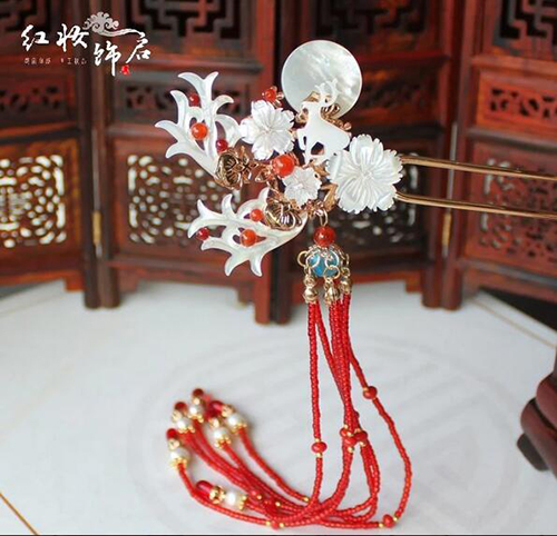 多寶漸變小米珠長(zhǎng)流蘇發(fā)夾紅妝發(fā)簪步搖