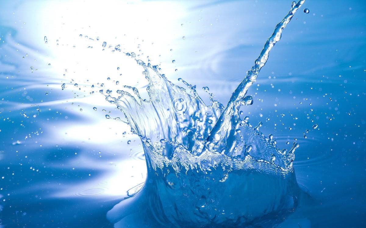 淺談風(fēng)水中的“水”，訴說墓地風(fēng)水的朝向