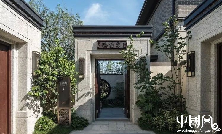 淺談辦公室大門破財(cái)禁忌，了解大門風(fēng)水形式