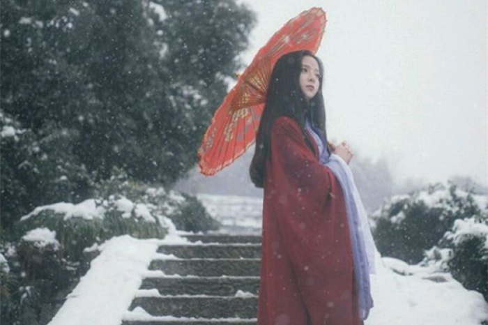 溫柔可人古風(fēng)漢服女子頭像，端莊秀麗女生頭像