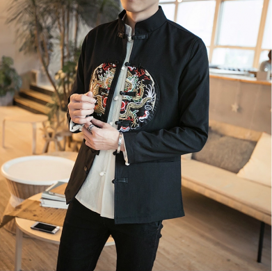 龍紋刺繡匠心啟航閱讀唐裝