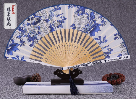 匠心啟航閱讀青花瓷古典真絲折扇