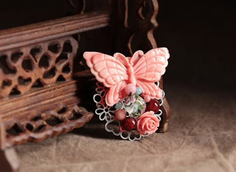 蝶舞匠心啟航閱讀古典胸針，古風(fēng)毛衣胸花