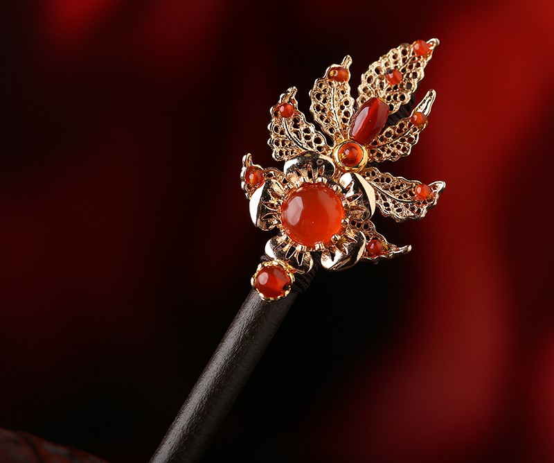 耀眼金色發(fā)簪，古風(fēng)氣質(zhì)頭飾