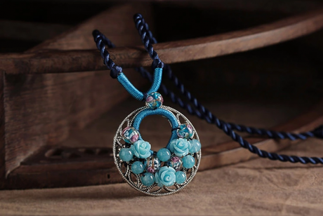 藍(lán)色琉璃鎖骨鏈清新復(fù)古項(xiàng)鏈?zhǔn)罪? / data-8IAi=