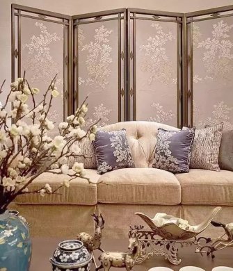 薄薄的屏風(fēng)，隔而不離典雅大方