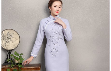 紫色繁花旗袍，復(fù)古刺繡旗袍裙