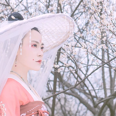 妖嬈女生頭像，唯美古風(fēng)真人頭像