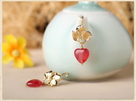 粉色心形吊墜耳環(huán)，溫暖古風耳飾首飾