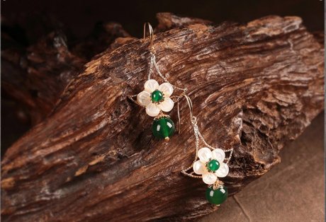 淡雅貝殼花朵墜耳環(huán)，古風(fēng)雅沁氣質(zhì)清新首飾