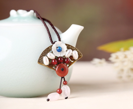 扇形吊墜鎖骨鏈珍珠項鏈復(fù)古首飾