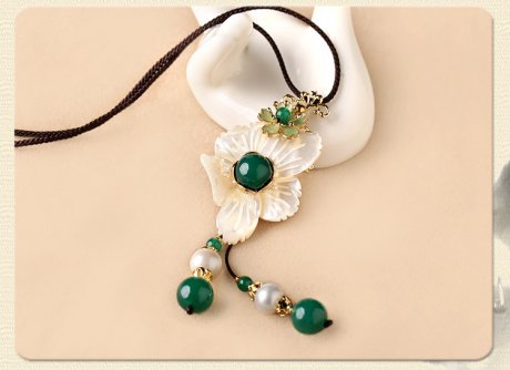 珍珠流蘇花朵鎖骨鏈，小清新項(xiàng)鏈?zhǔn)罪? / data-K41W=