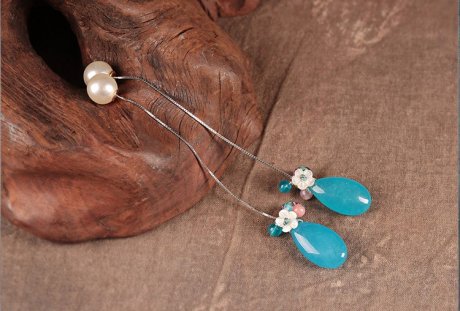 清水怡香耳環(huán)：淡藍(lán)水滴吊墜耳線(xiàn)耳環(huán)