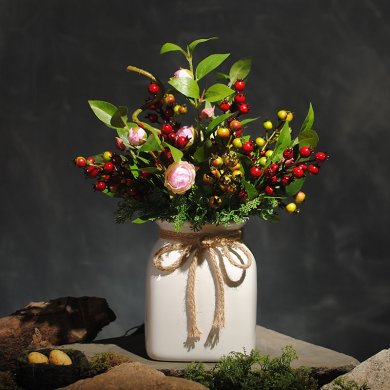 可愛(ài)漿果插花藝術(shù)，仿真茶花中式花藝