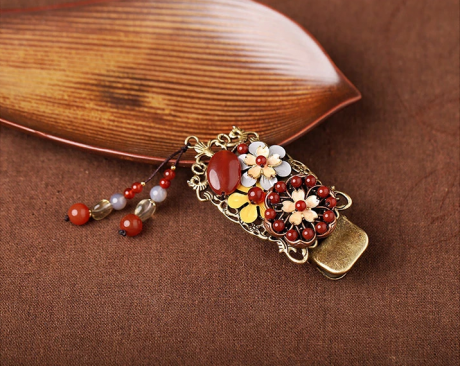 匠心啟航閱讀紅色發(fā)夾古典民族風(fēng)頭飾