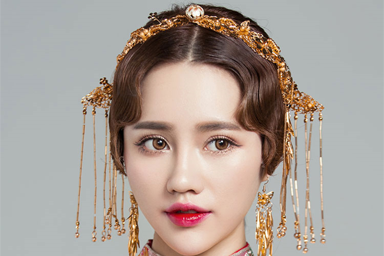 金色四件套古裝頭飾，古典韻味發(fā)飾