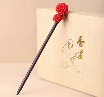 匠心啟航閱讀漆雕花朵民族風(fēng)紅色簪子新娘頭飾