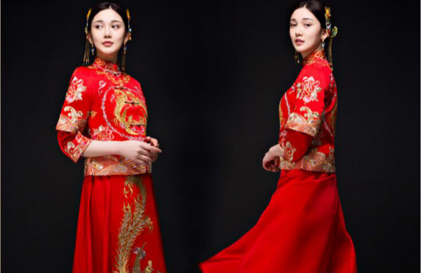 匠心啟航閱讀刺繡龍鳳褂新娘中式禮服