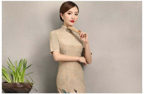 復(fù)古韻味旗袍，牡丹蝶香旗袍裙