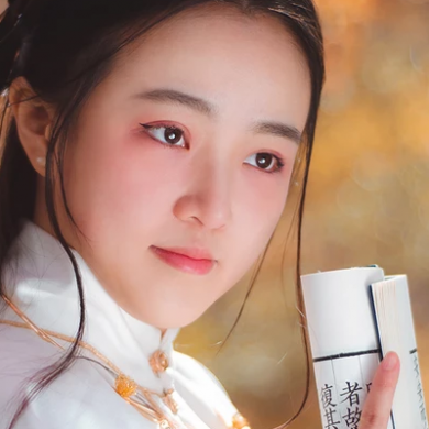 文藝看書女生頭像，唯美古風真人頭像