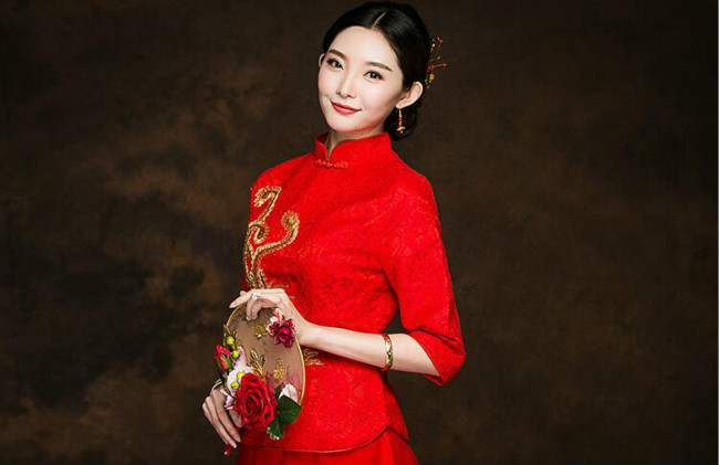 匠心啟航閱讀禮服中式新娘禮服圖片