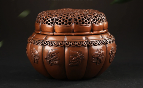 蝶戀花熏香爐，仿古紫銅鏤空香爐